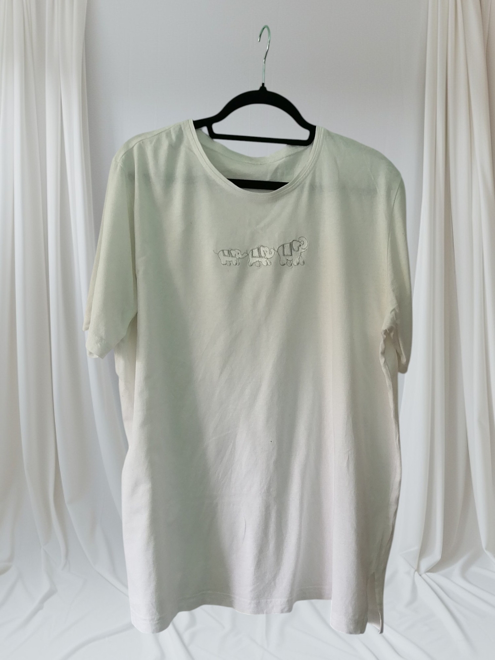 Women's Crew Neck Short Sleeve Tee in Off-White